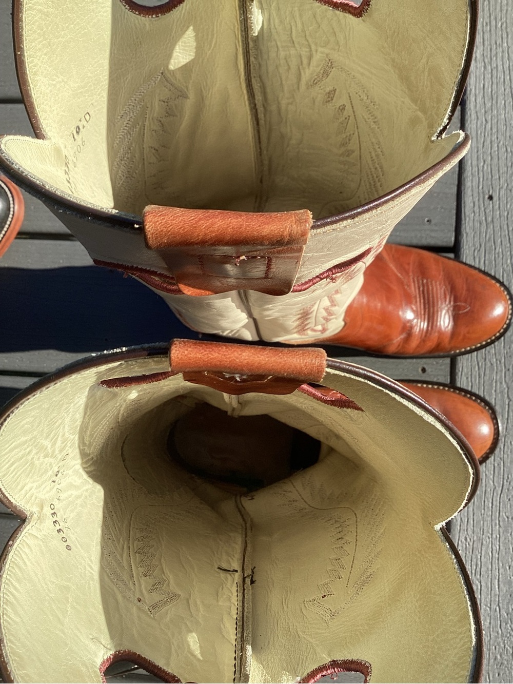 Olathe 10D Model#6906 Rich Carmel Brown & 17” Tall Cream Leather Upper Buckaroos - Picture 8 of 12